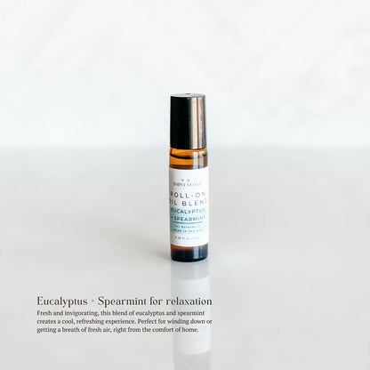 Roll-on oil blend bottle with eucalyptus and spearmint on a white background. Fresh and invigorating, this blend of eucalyptus and spearmint creates a cool, refreshing experience. Perfect for winding down or getting a breath of fresh air, right from the comfort of home.