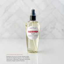 Farmers Market Collection Body Oil in Watermelon Delight: Experience the joy of a Farmers Market in early fall with this delightful fragrance. The refreshing notes of juicy watermelon, ripe peach, and sweet strawberry mingle in perfect harmony.